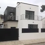 Βίλα Lisbonne Piscine Aroeira (Setubal)